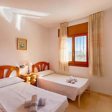 Cruz - Plusholidays Villa Calpe